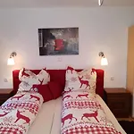 Casa de hóspedes Barlida 3*